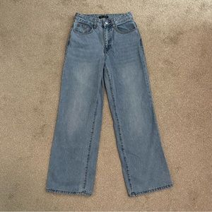 STRAIGHT WIDE LEG JEANS